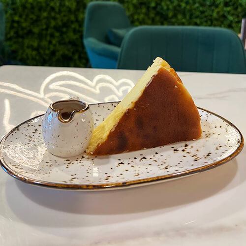 SAN SEBASTIAN CAKE 